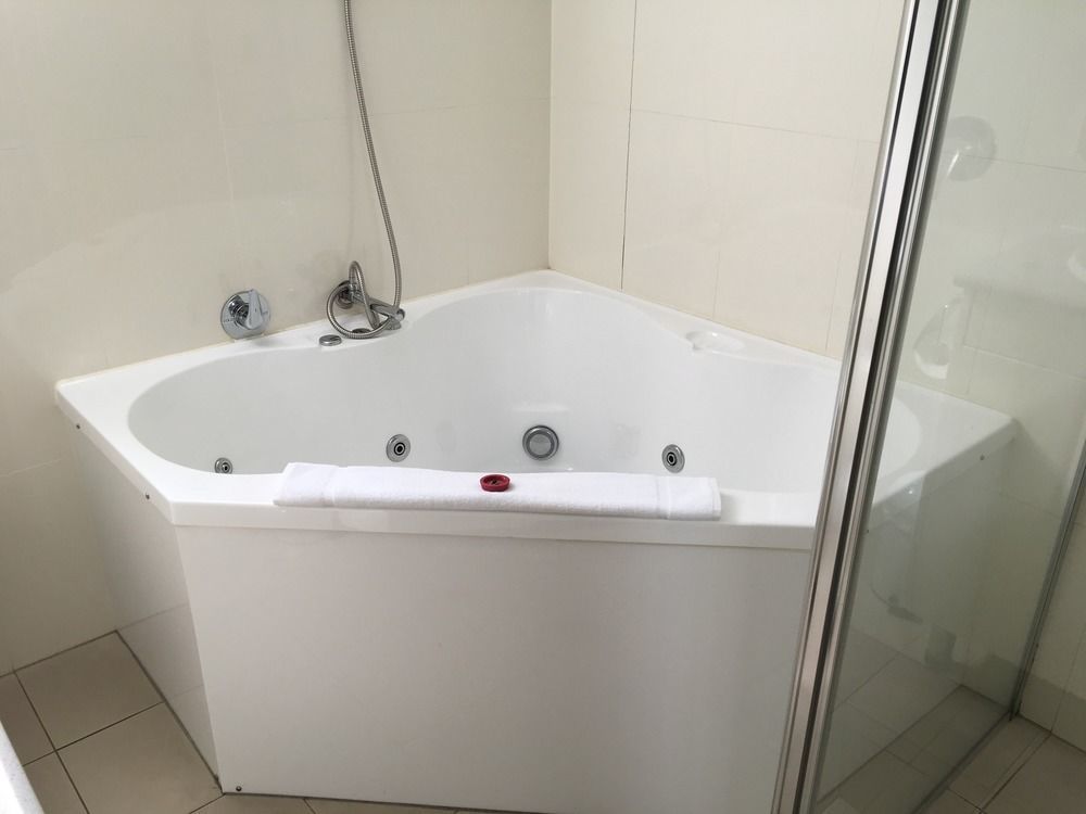 Aparthotel Shores 4*